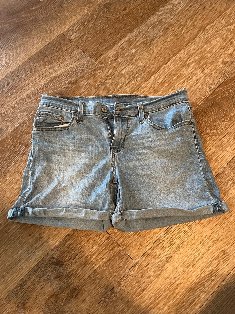 Levi’s Mid Rise Light Blue Denim Shorts